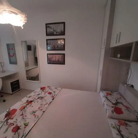 Mia Apartment *